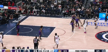 电子png游戏到点了！小卡打满24分钟13中9拿下19分4助 第三节连续教科书单挑