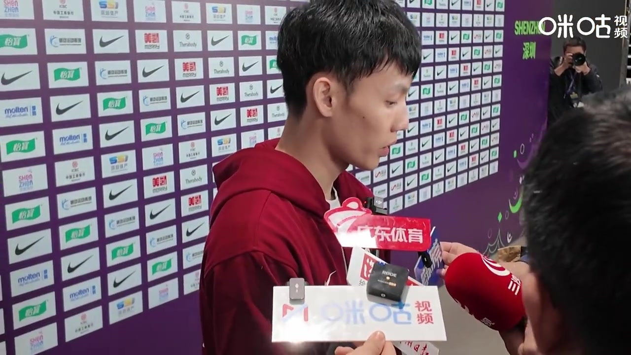 png电子徐杰：近期训练后大家状态都很好 对明天的比赛感到很兴奋