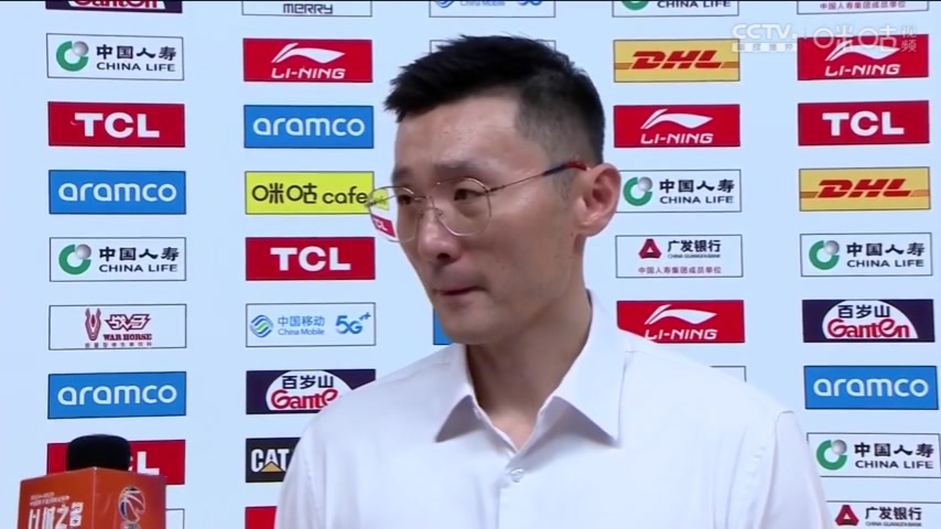 电子png游戏刘炜：一切立足防守 哈雷尔昨晚刚到 争取下一场能出场