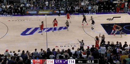 png电子网站这演技！开拓者末节最后罚球6中2&绝杀空篮打铁 硬进加时输球