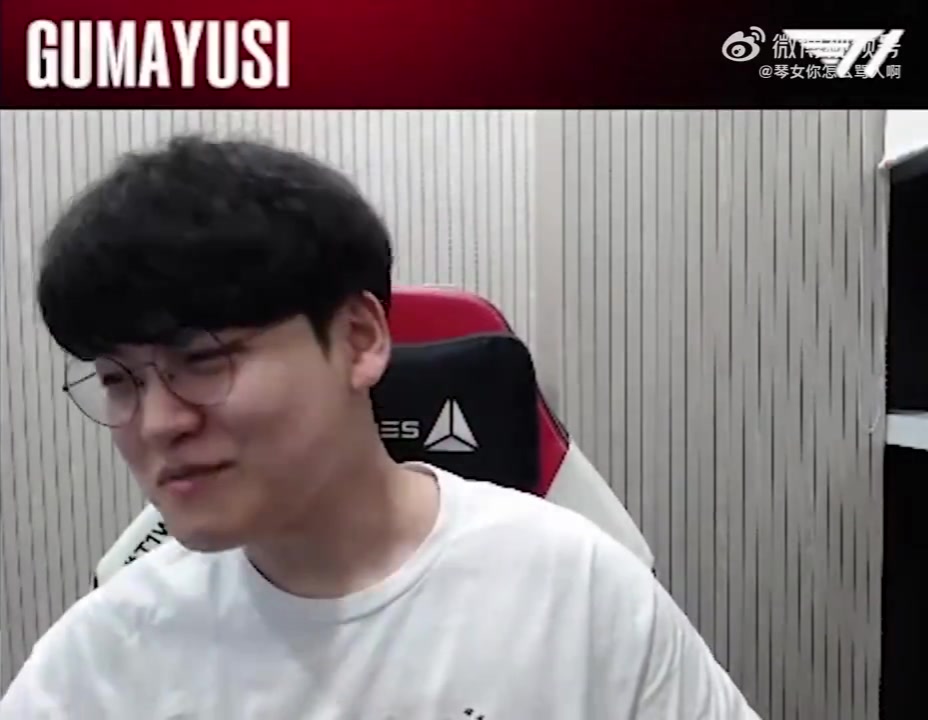 png电子网站Gumayusi：受到粉丝们的启发捐款，看到粉丝们先行我想要参与其中