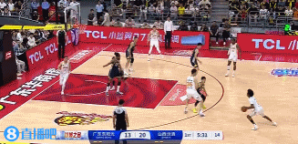 电子png游戏无敌了！迪亚洛对抗漂移后仰跳投2+1 半节已经砍下11分